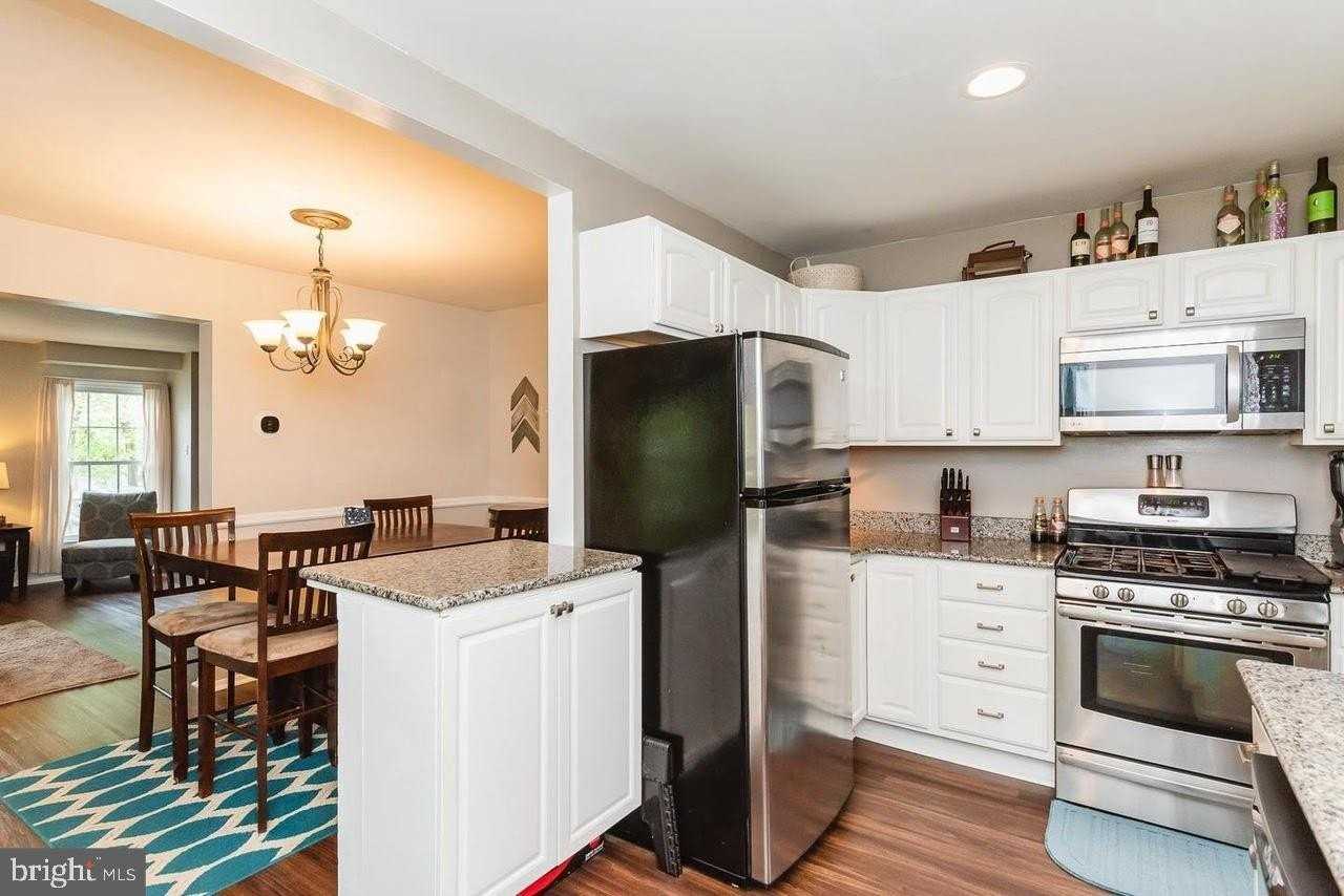 32 Melken Ct Unit 7i #7I - Photo 3 of 12