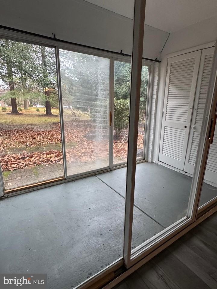 5245 W Running Brook Rd Apt 101 #101 - Photo 4 of 19