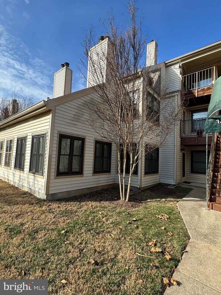 13409 Shady Knoll Dr Apt 113 #113 - Photo 2 of 16