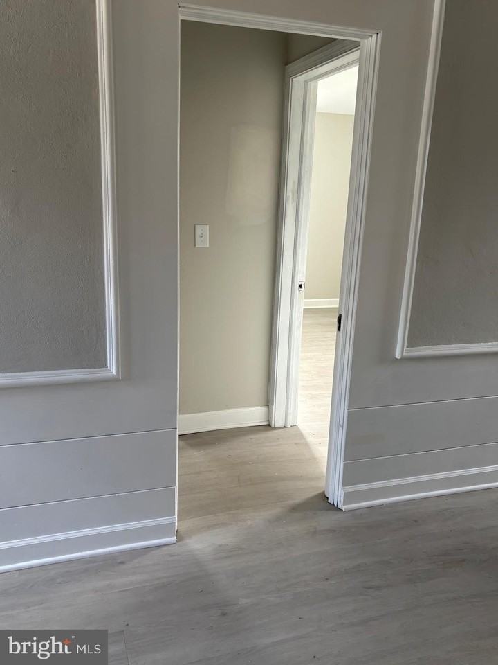 5012 Suitland Rd - Photo 6 of 21