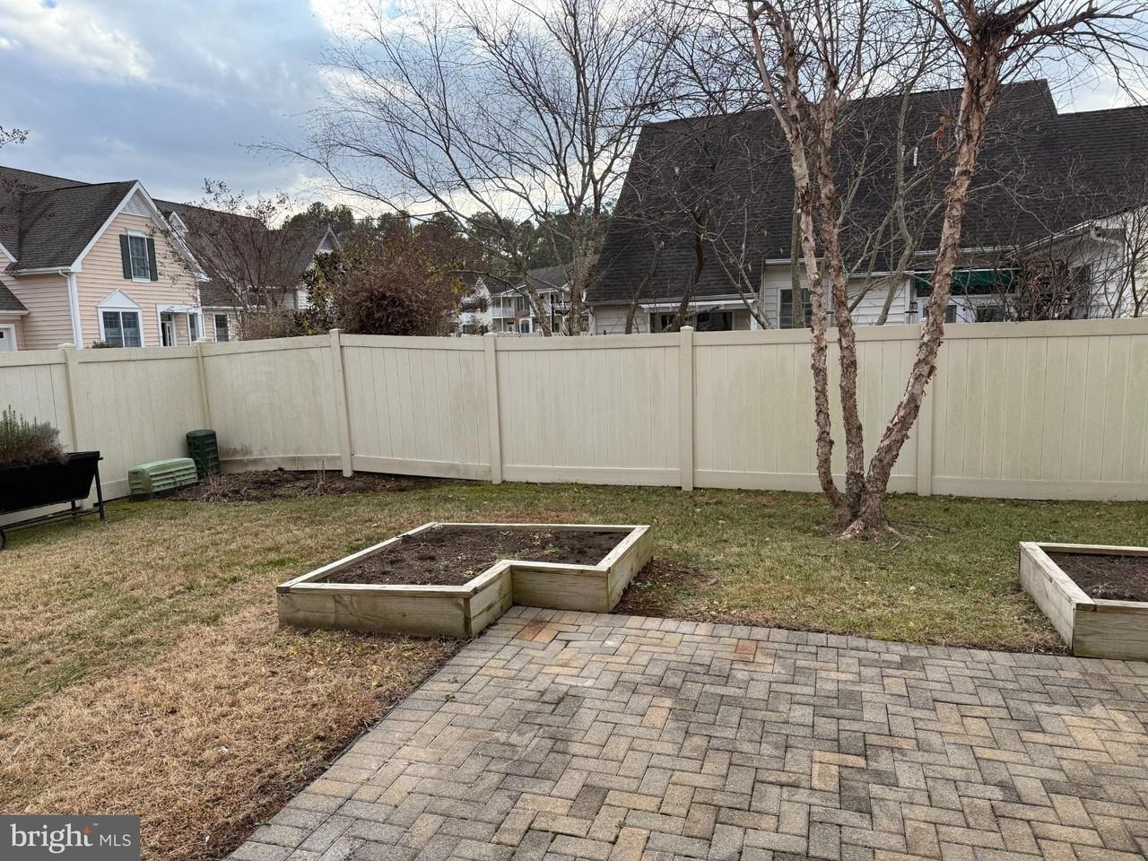 28400 Pinehurst Cir - Photo 6 of 6