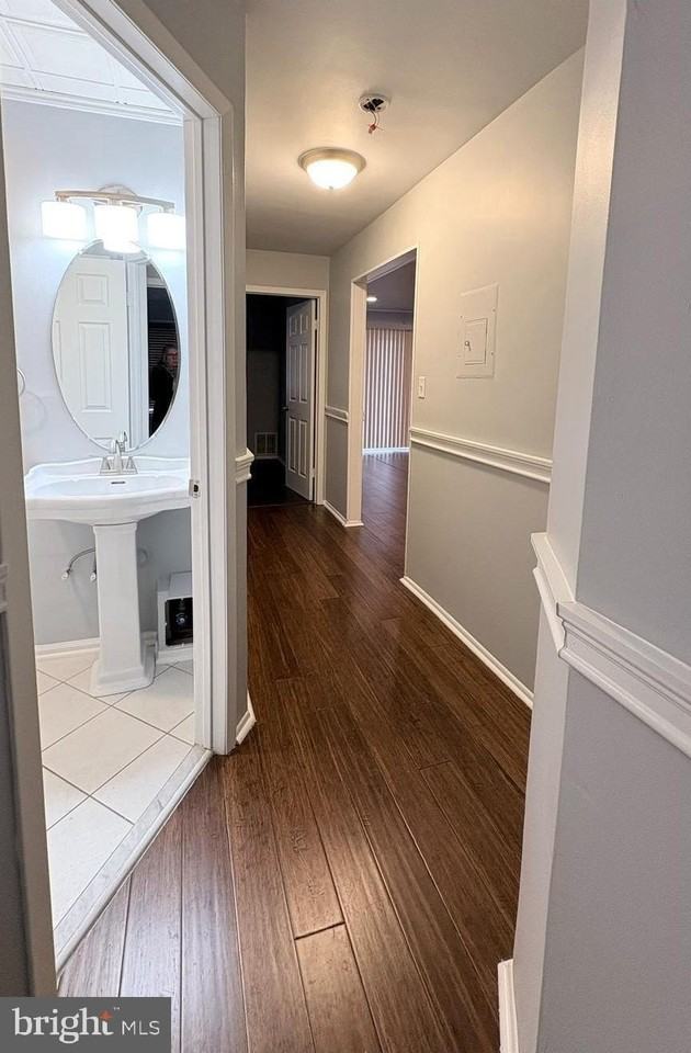 1007 Woodchip Rd - Photo 6 of 10