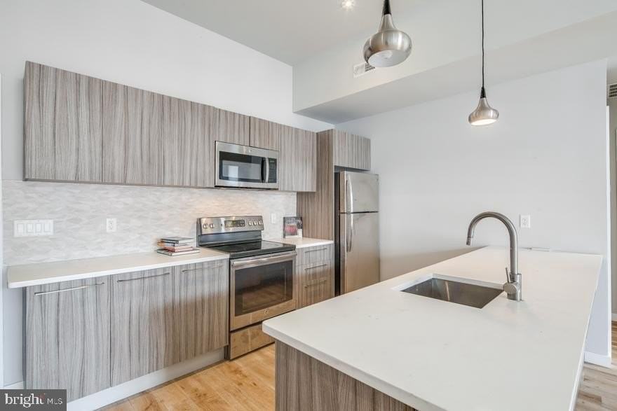 412 S 13th St Apt 605-26 #605 - Photo 2 of 14