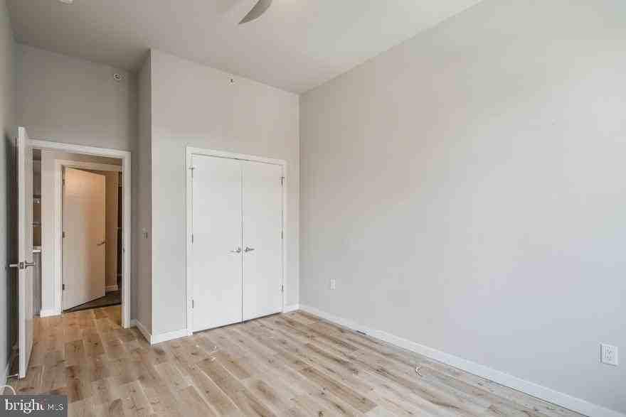 412 S 13th St Apt 605-26 #605 - Photo 4 of 14