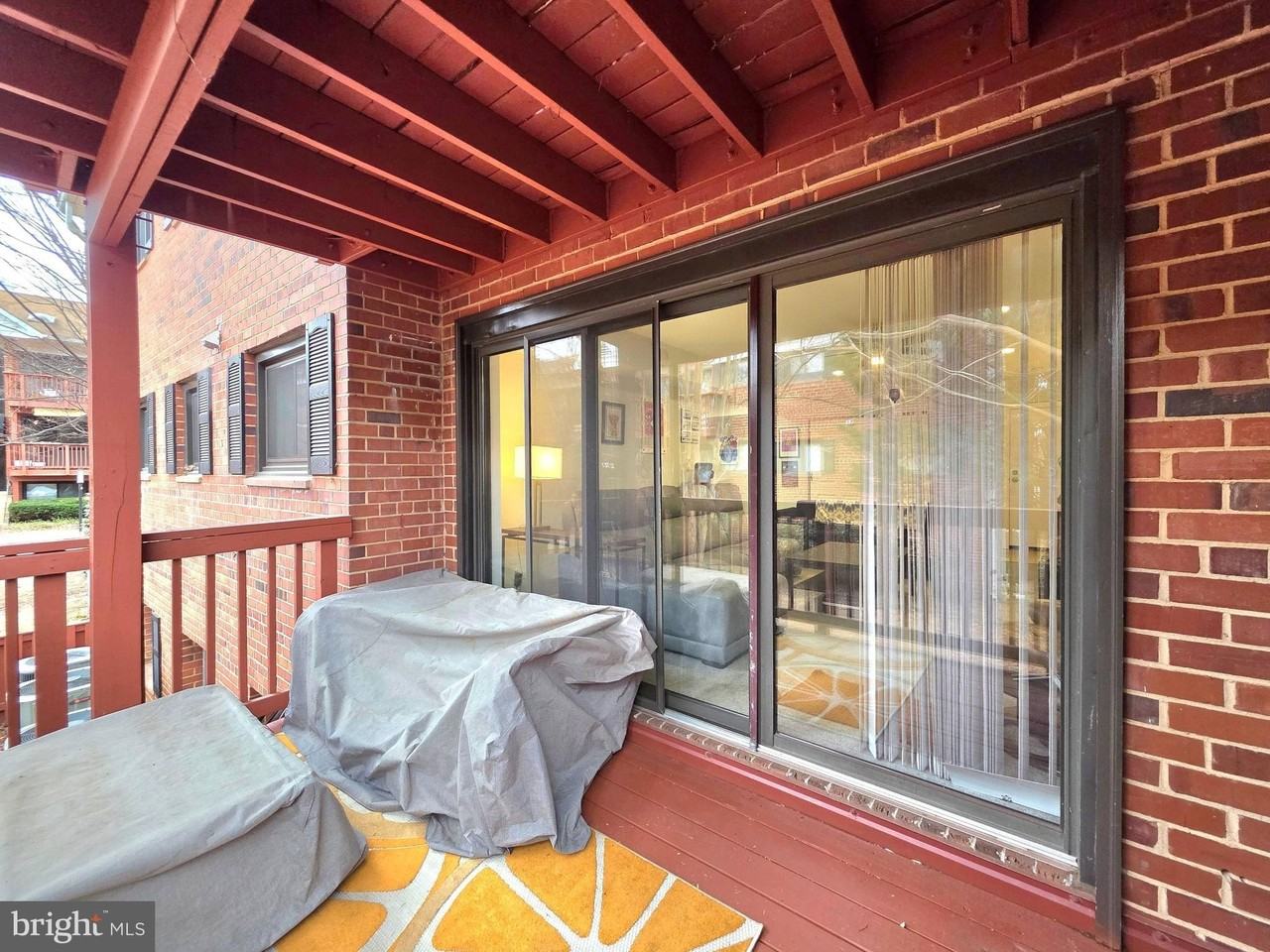 2700 Dartmouth Rd Apt 5 #5 - Photo 6 of 23