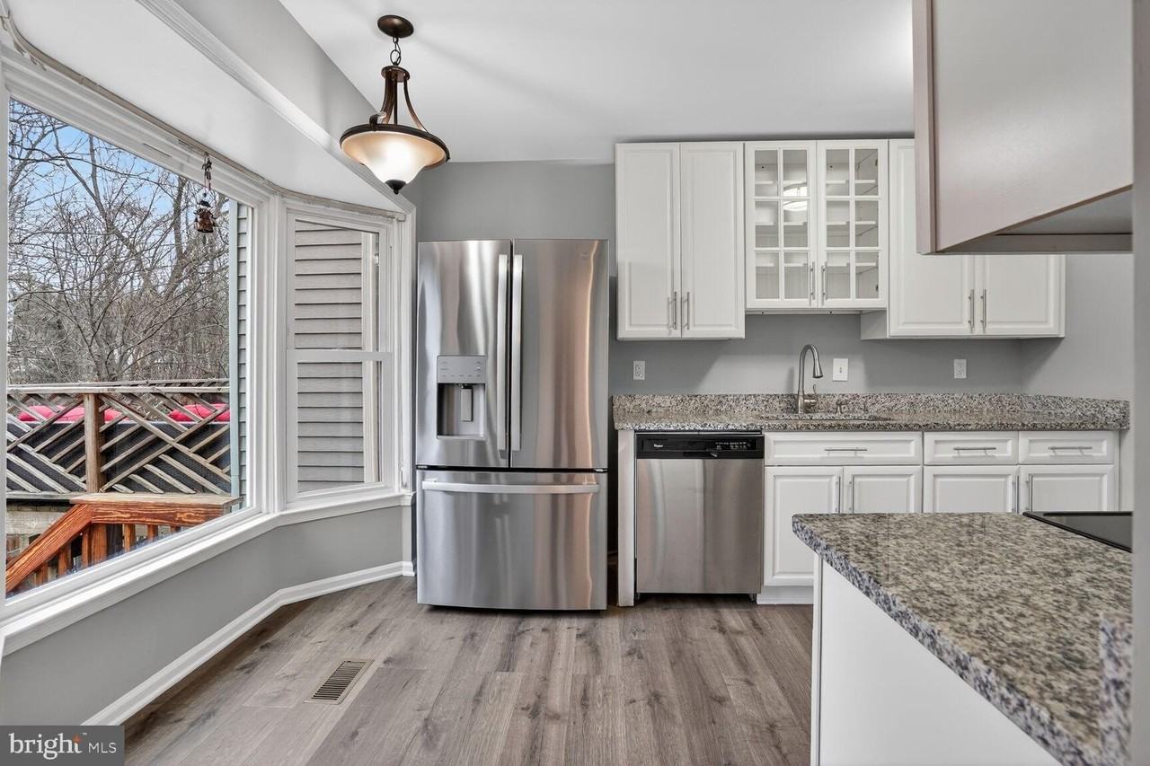 4071 Championship Ct - Photo 2 of 43