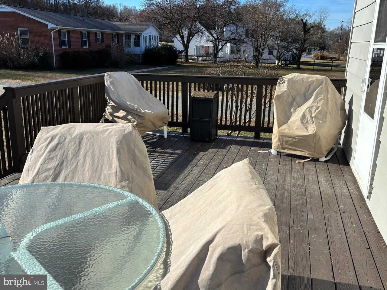 6194 Riverview Dr - Photo 5 of 16