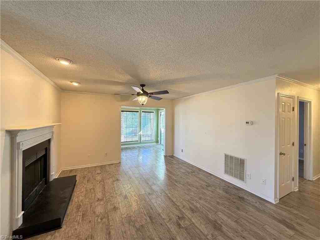 671 Balfour Rd - Photo 7 of 14