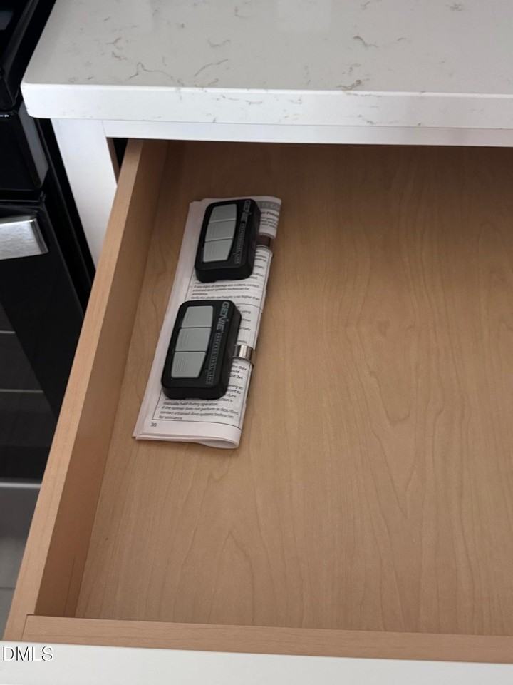 729 Chandler Stone Dr - Photo 4 of 23