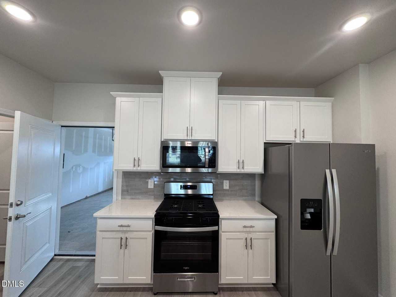 729 Chandler Stone Dr - Photo 5 of 23