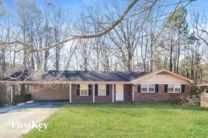 featured image of 581 Carlouetta Rd Sw