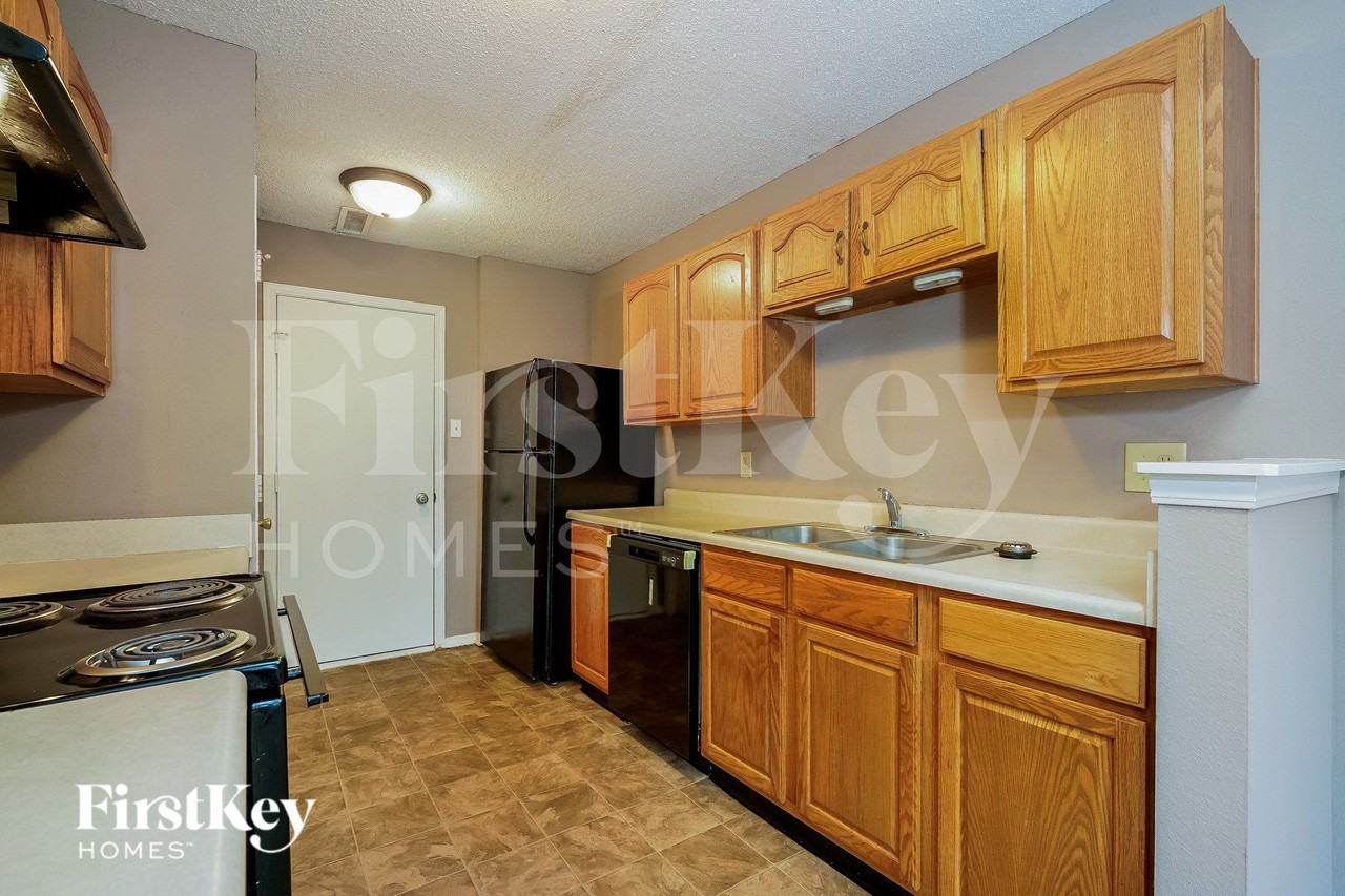 2925 Redland Ln - Photo 7 of 15