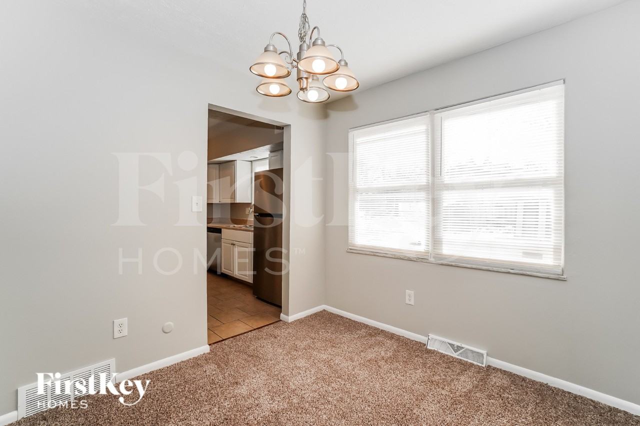 1369 Greenock Rd - Photo 6 of 16