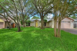 1604 Barcus Dr - Photo 1 of 1