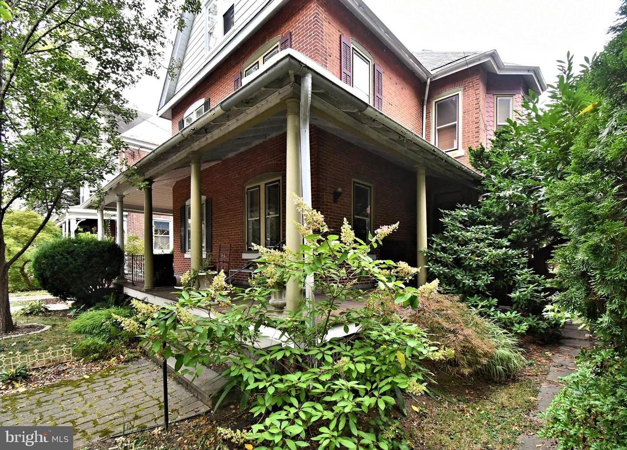 365 2nd Ave - Photo 4 of 50