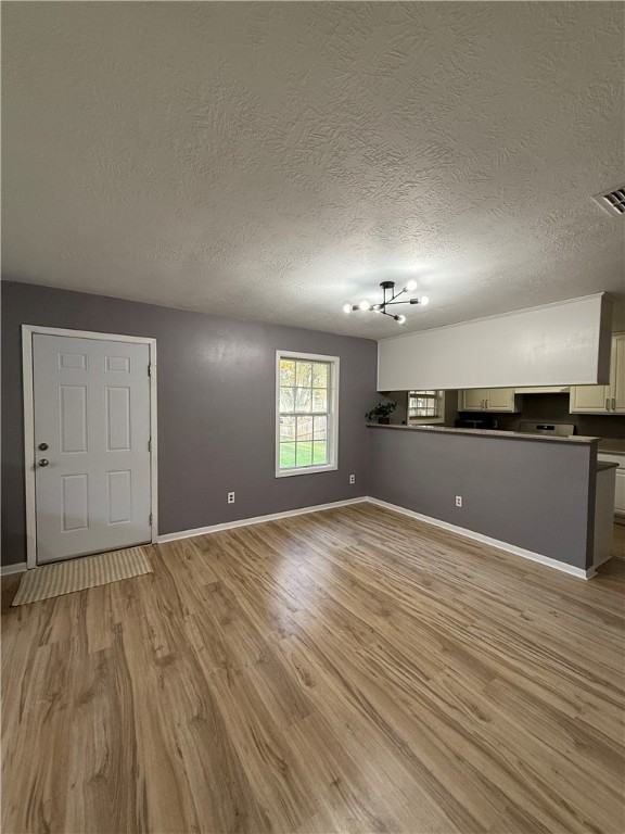 1205 Thompson St - Photo 2 of 28