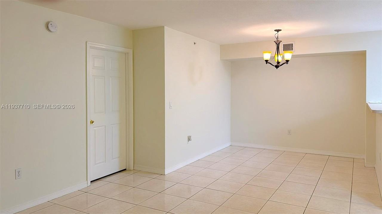 677 Sw 111th Ave ##204 - Photo 3 of 21