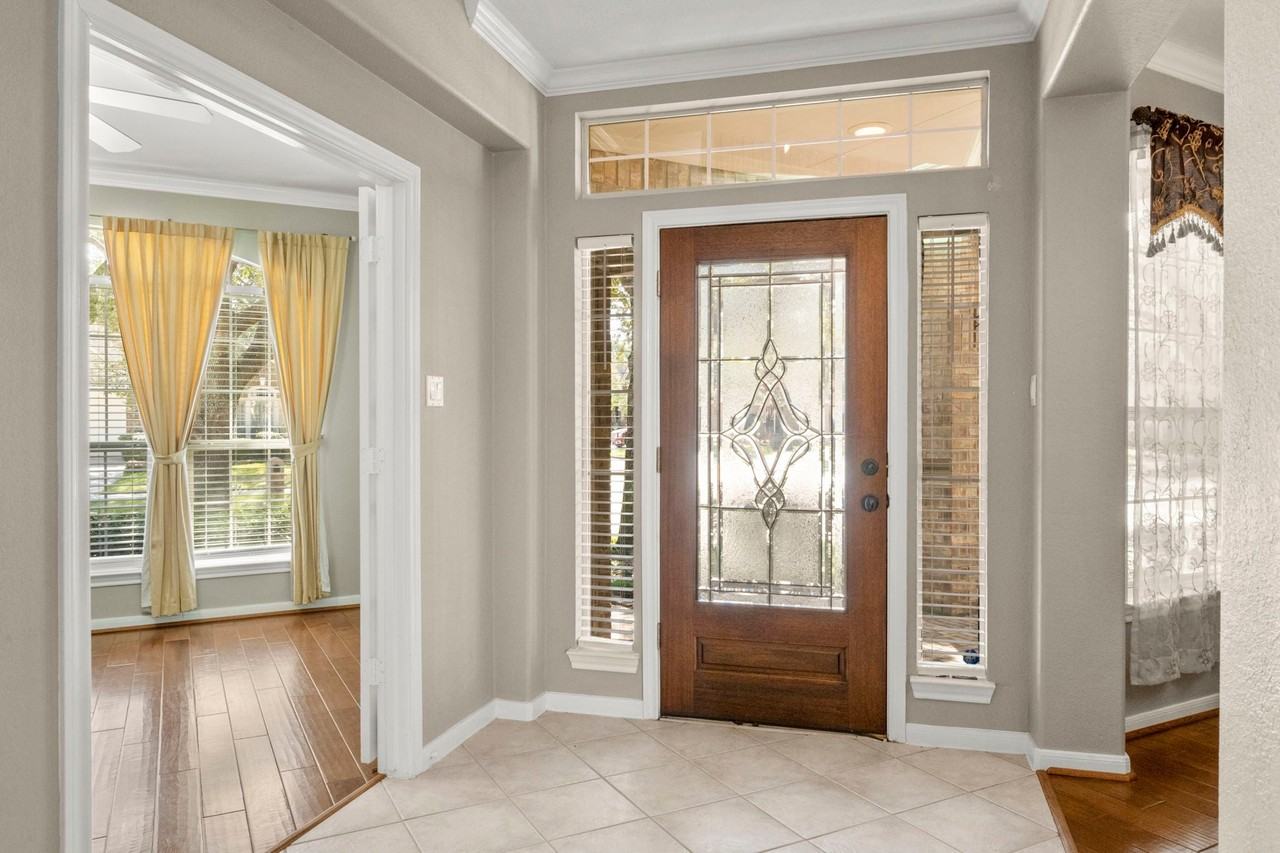 15807 Arbor Lake Dr - Photo 5 of 50