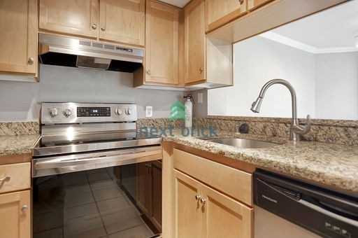 12040 100th Ave Ne - Photo 4 of 18