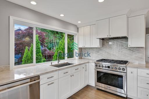 11815 106th Ave Ne - Photo 5 of 39