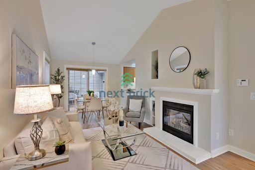 10025 Ne 129th Pl - Photo 2 of 17