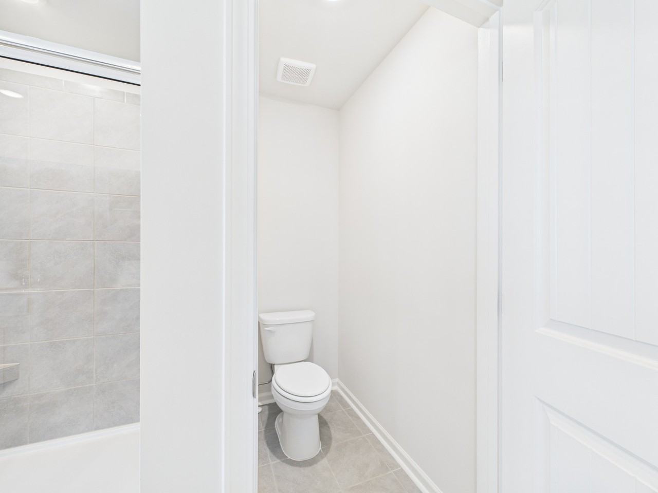 2565 Poppy Ct - Photo 6 of 32