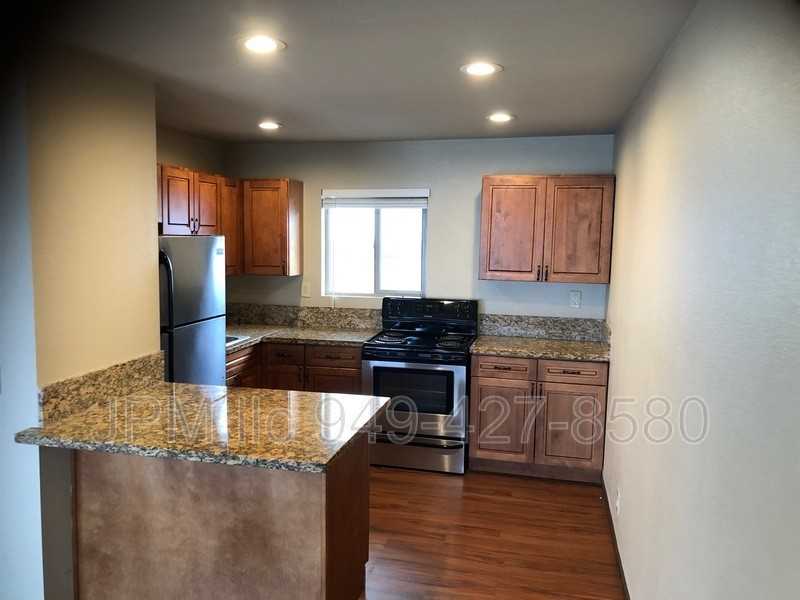 520 Colorado River Blvd - Photo 2 of 6