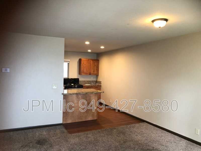 520 Colorado River Blvd - Photo 3 of 6