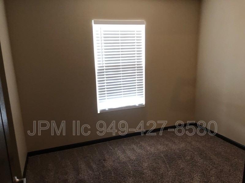 520 Colorado River Blvd - Photo 6 of 6