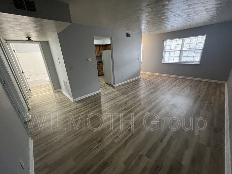 1320 Millerwood Dr #3 - Photo 3 of 11