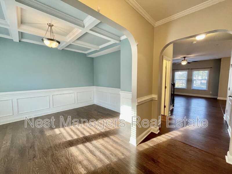 211 Executive Dr - Photo 3 of 42