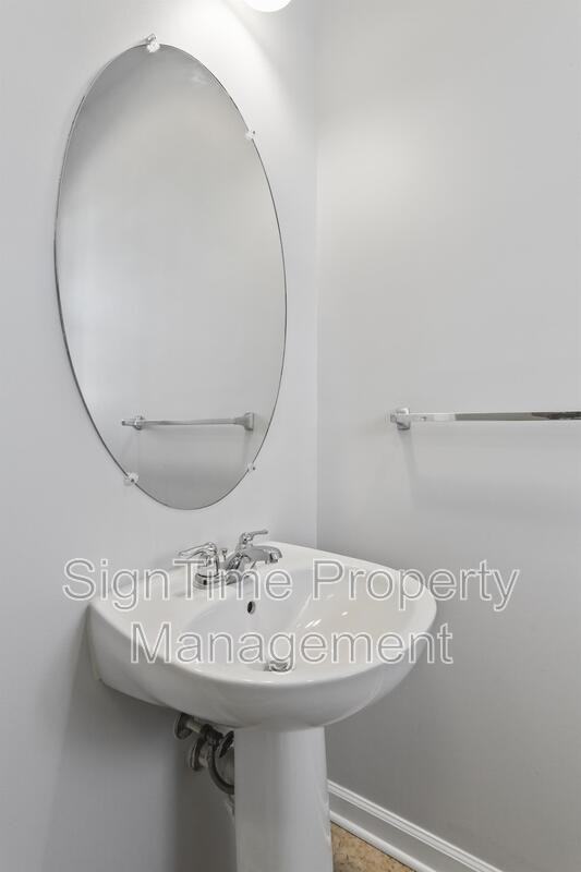 18234 Hurricane Ct - Photo 3 of 37