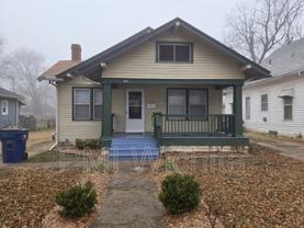 341 N Grove Dr - Photo 1 of 1