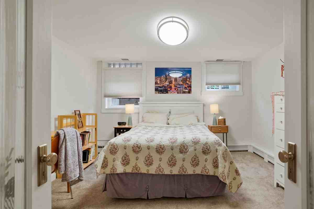 1421 Osceola St - Photo 6 of 14