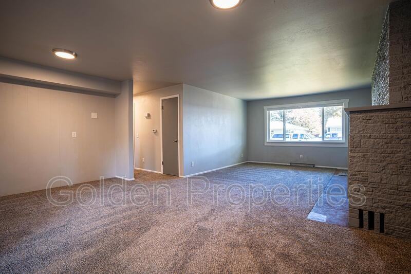 1013 N 14th St - Photo 7 of 24