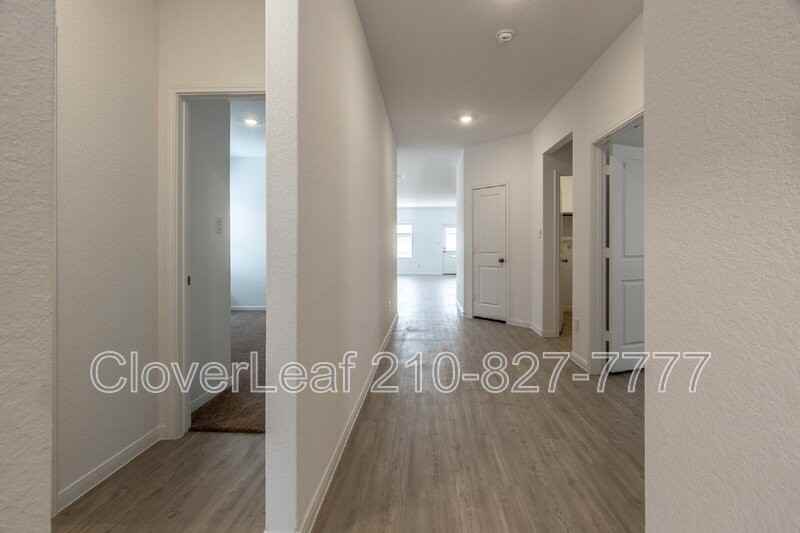 6072 Companion Rd - Photo 7 of 35