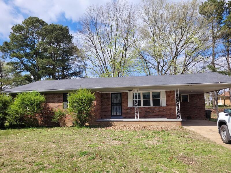 474 Best St - Photo 2 of 2