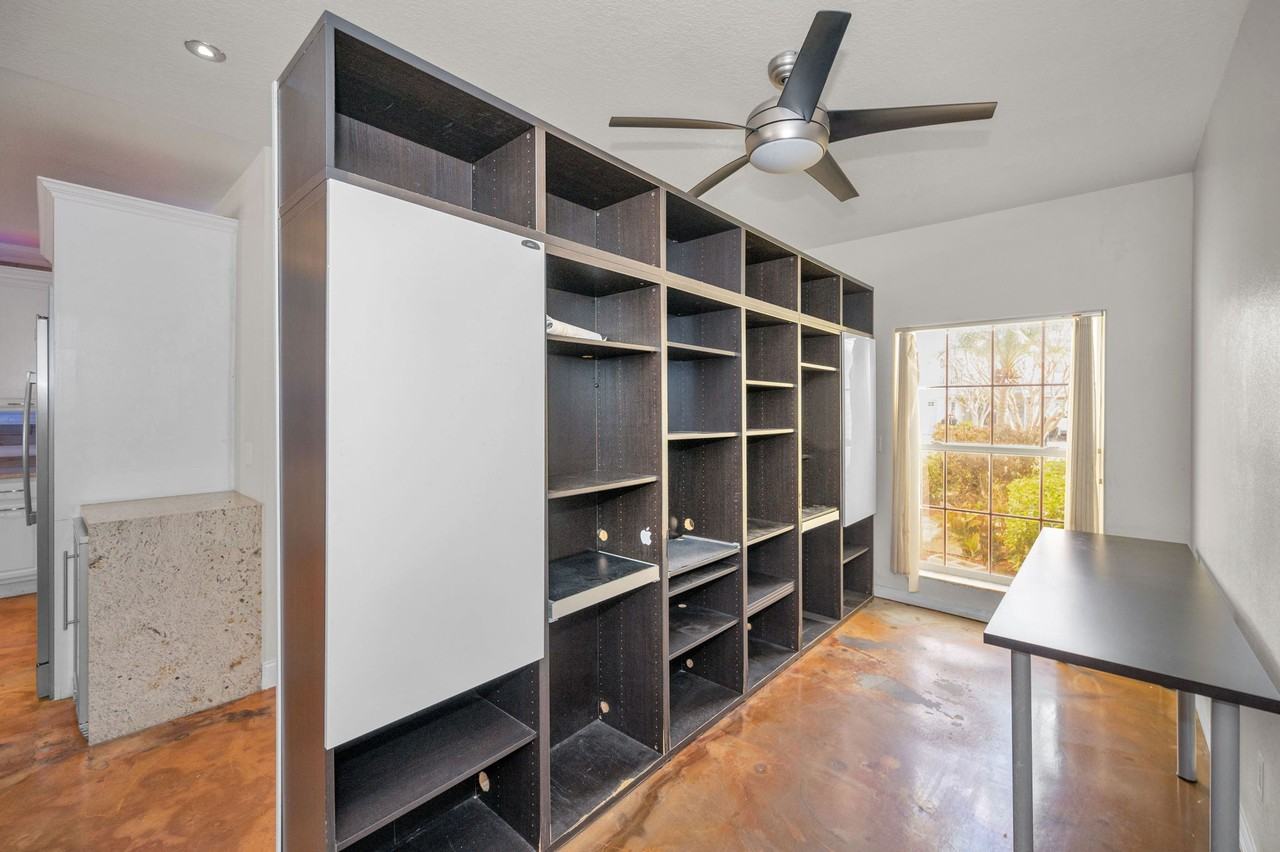 929 Woodbridge Ct - Photo 7 of 50