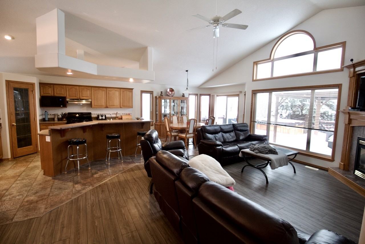 158 Westpark Way - Photo 7 of 34