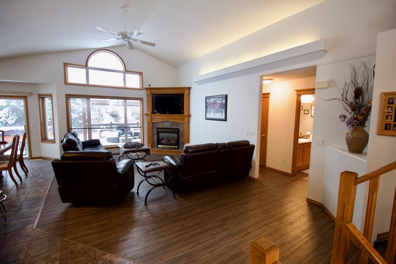 158 Westpark Way - Photo 3 of 34