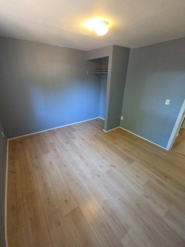 4216 Sunset Ave - Photo 6 of 18
