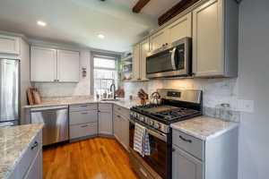 featured image of 8 Williams St