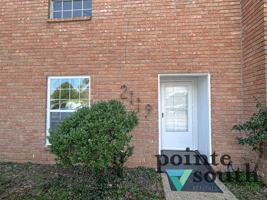 featured image of 2119 Langley Ave