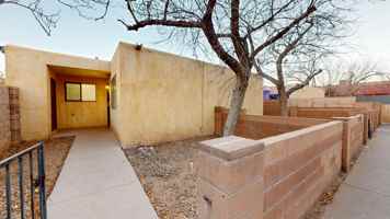 featured image of 1309 Madeira Dr Se