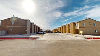 12720 San Jacinto Ave Ne Bldg B - Photo 1 of 1