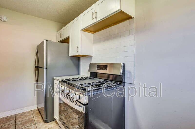 6429 E Cottonwood Ln - Photo 6 of 11