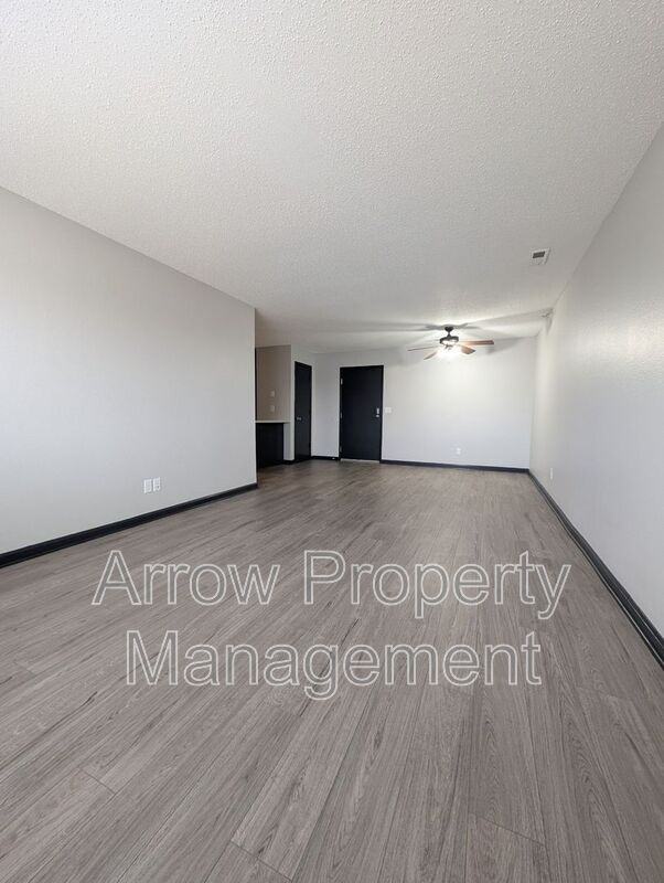 1216 S 2nd St #306 - Photo 2 of 11