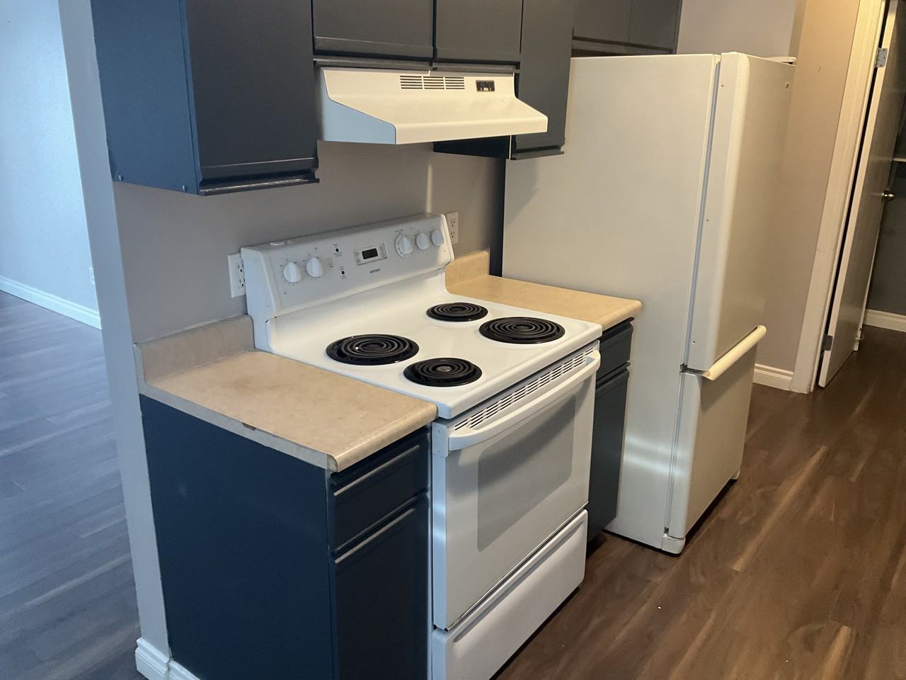 11101 97 St Nw - Photo 4 of 13