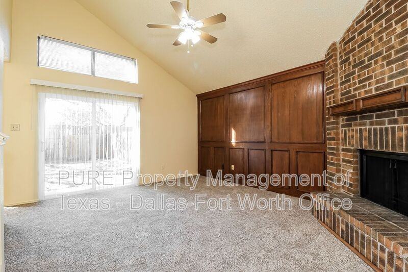 2316 Summer Oaks Ct - Photo 5 of 19