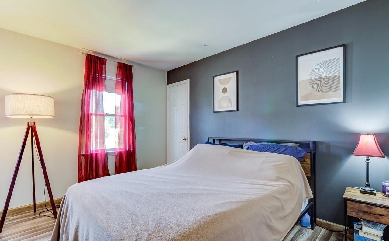 862 Marjory Ter - Photo 5 of 6